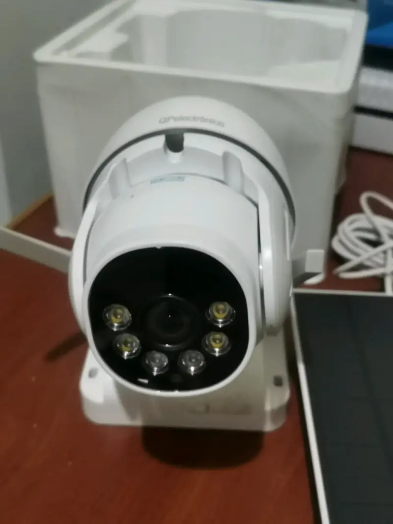 Cámara de Seguridad PTZ Solar QP Electrónico - 2