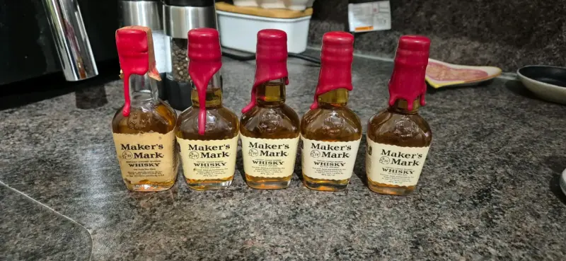 Set de mini botellas de whisky Maker's Mark - 1