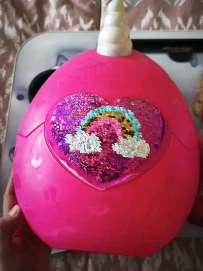 Juguete sorpresa unicornio con lentejuelas - miniatura 1