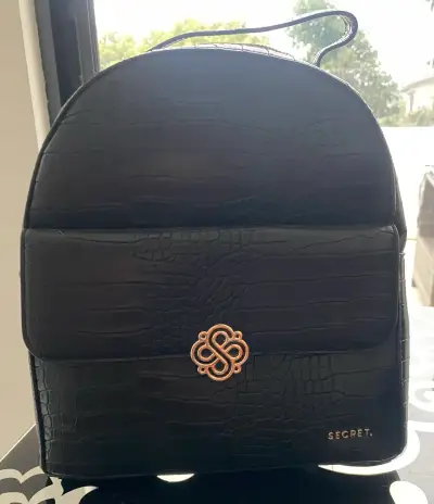Mochila negra grande de cuero sintético Secret - miniatura 1