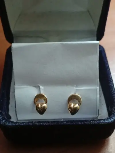 Aros de oro minimalistas para mujer - miniatura 2