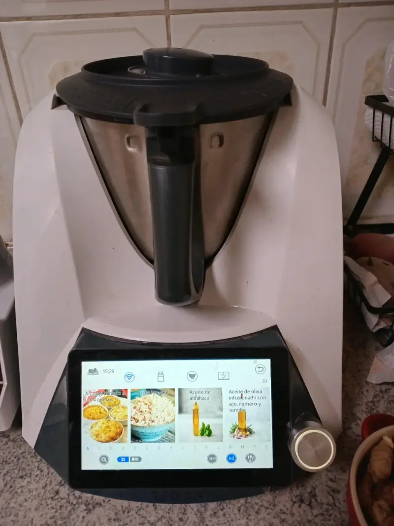 Robot de cocina multifuncional con pantalla táctil - 2