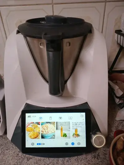 Robot de cocina multifuncional con pantalla táctil - miniatura 2