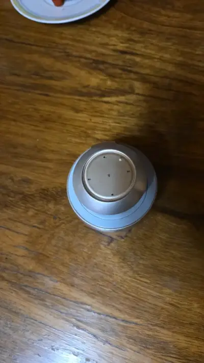 Parlante Bluetooth Huawei dorado compacto - miniatura 2