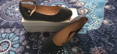 Zapatos planos negros con correa Celina - miniatura 1