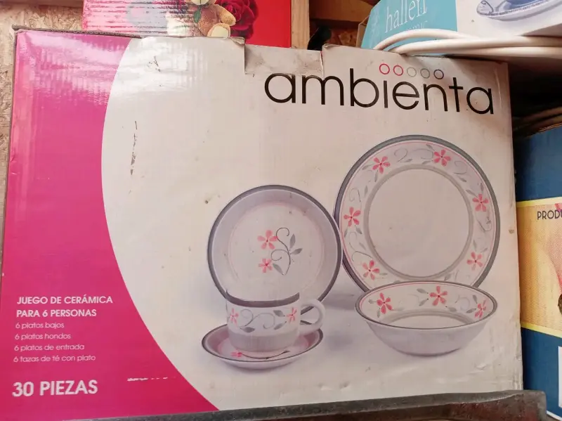 Juego de vajilla cerámica para 6 personas Ambienta