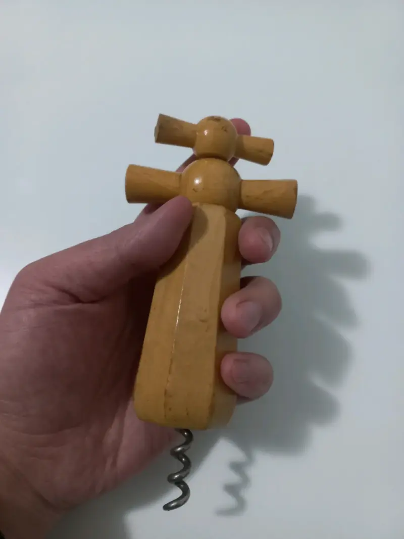 Sacacorchos de doble hélice en madera - 5