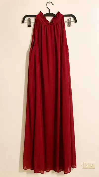 Vestido largo rojo sin mangas elegante - miniatura 1