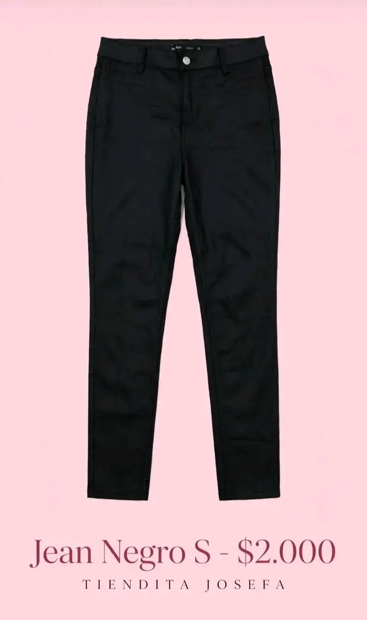 Jean negro talla S en buen estado