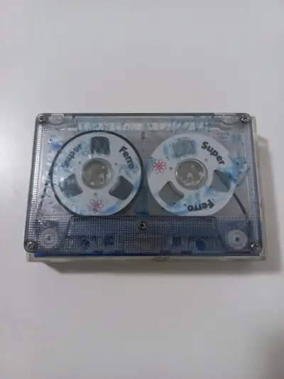 Lote de cassettes de audio vintage de varias marcas - miniatura 3