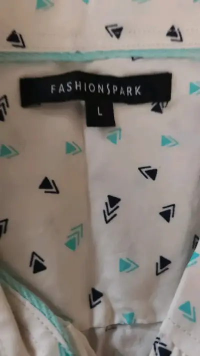 Camisa FashionSpark estampada para hombre - miniatura 2