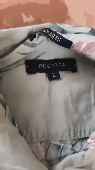 Camisa estampada de hojas Regatta talla L - miniatura 2