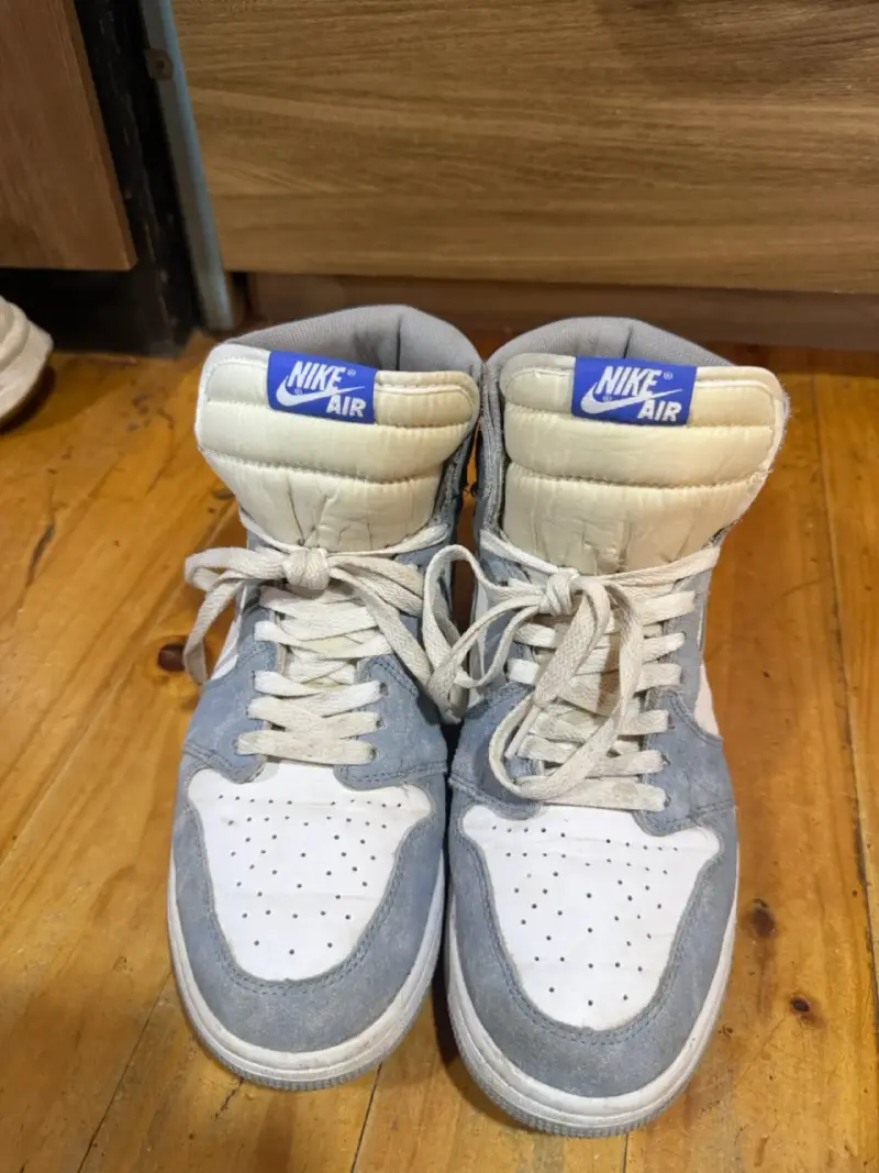 Zapatillas Nike Air de hombre en gris y blanco - 1