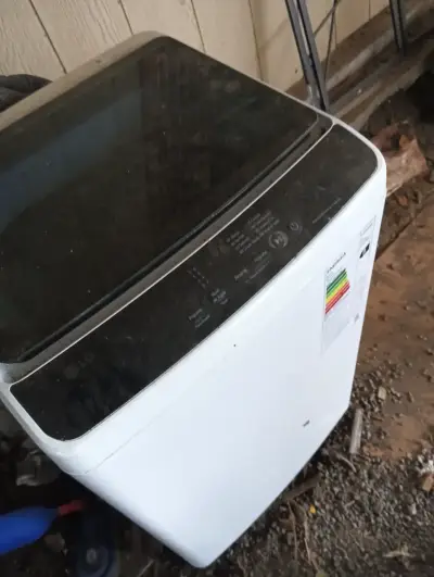 Lavadora automática LG carga superior - miniatura 1