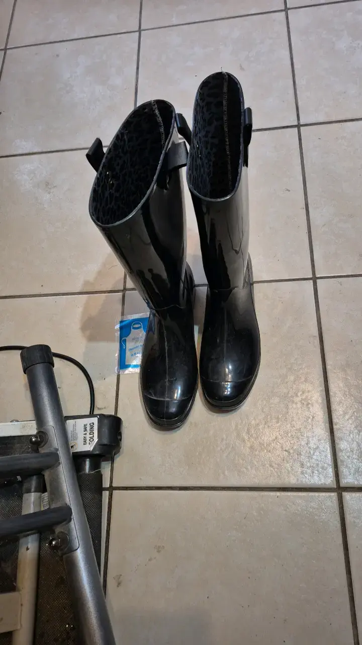 Botas de lluvia negras para mujer - 2