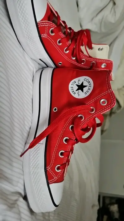 Zapatillas Converse Chuck Taylor All Star Rojas - miniatura 2