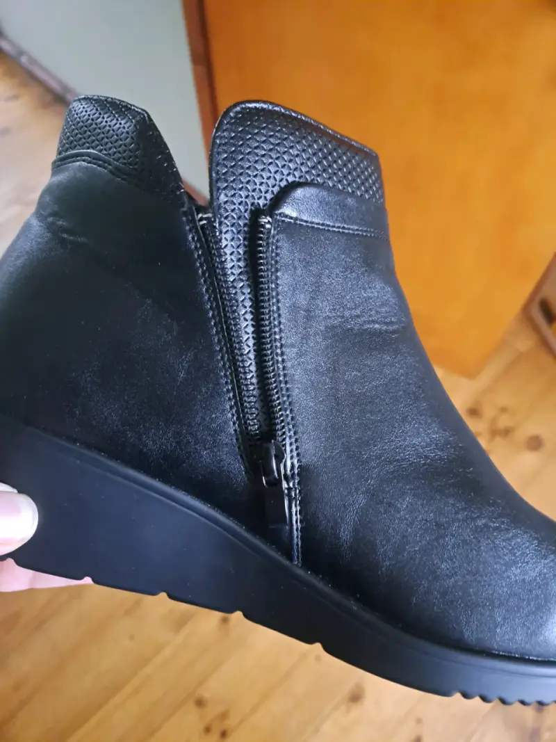 Botines de cuero negro con plataforma Bata - 5