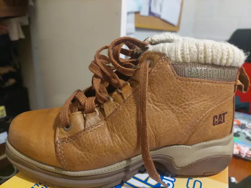 Botas de cuero Caterpillar para hombre