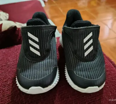 Zapatillas Adidas - miniatura 1
