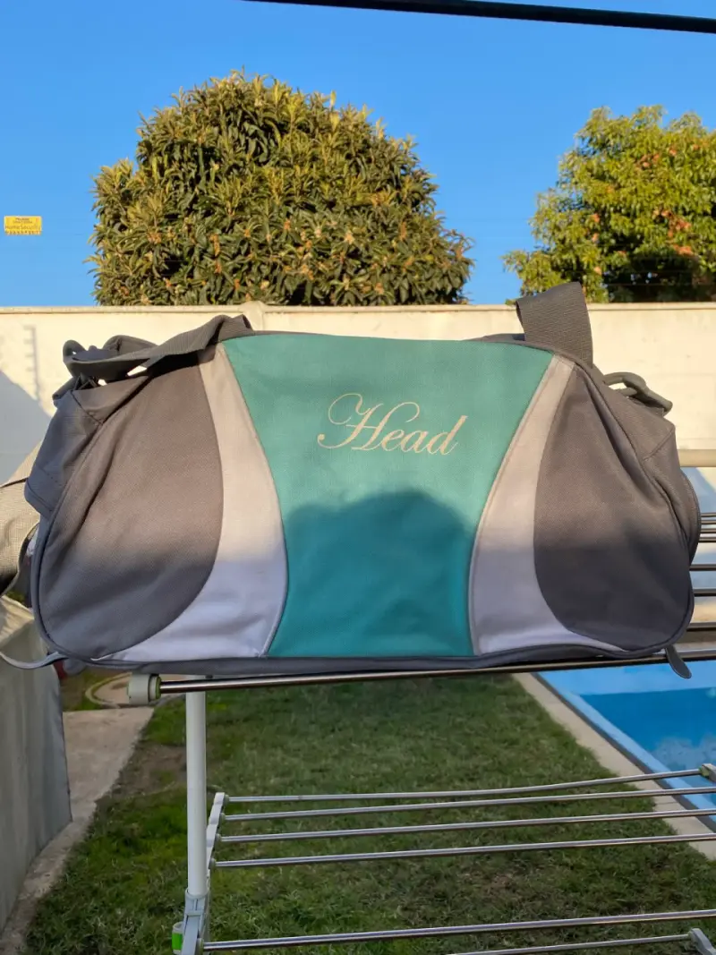 Bolso deportivo Head gris y turquesa