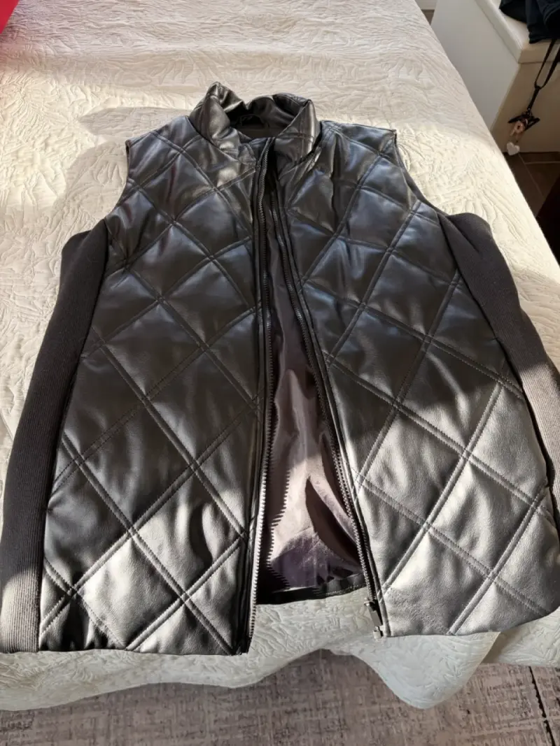 Chaleco sin mangas acolchado negro para hombre - 1