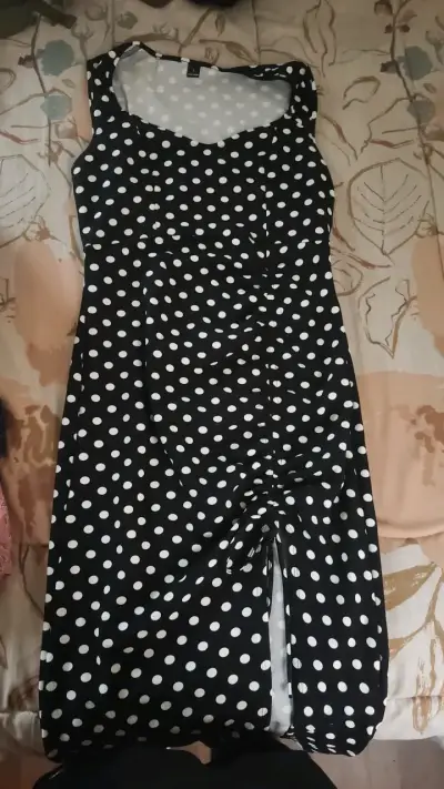 Vestido negro con lunares blancos talla L - miniatura 1