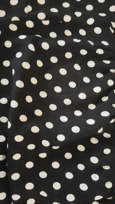 Vestido negro con lunares blancos talla L - miniatura 3
