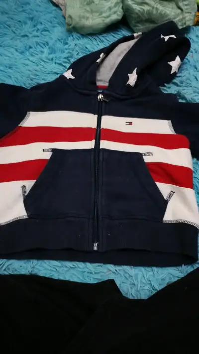 Ropita de bebe talla 2t - miniatura 1
