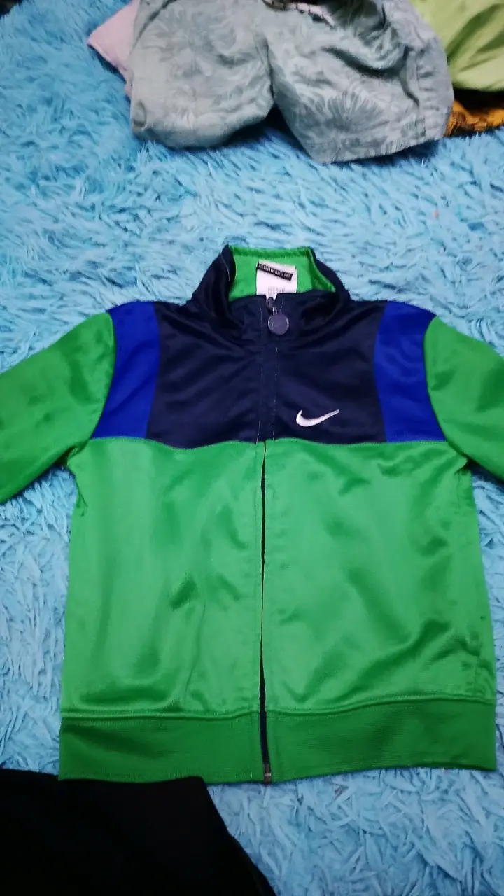 Ropita de bebe talla 2t - 3