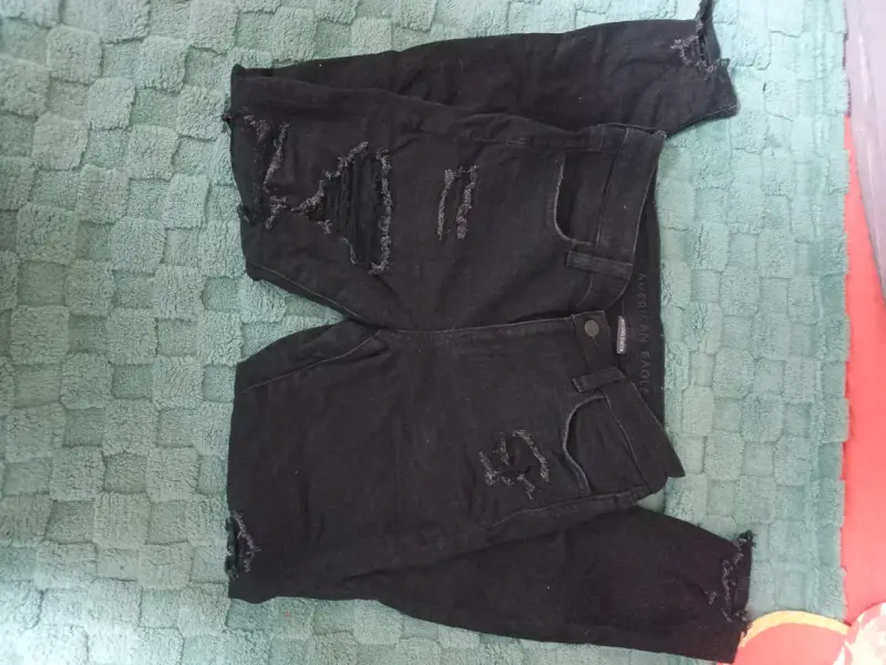 Jeans negrs mujer y top Bershka - 3