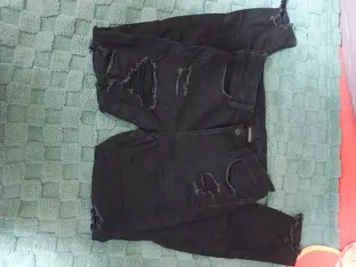 Jeans negrs mujer y top Bershka - miniatura 3
