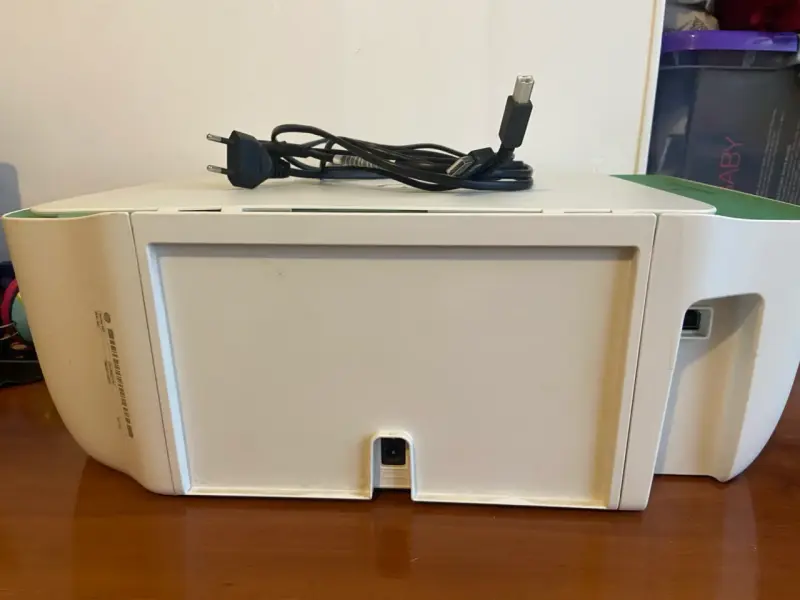 Impresora multifuncional HP - 4