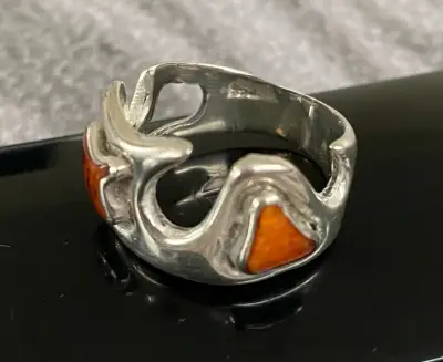 Anillo de plata 925 con diseño moderno y ámbar - miniatura 1