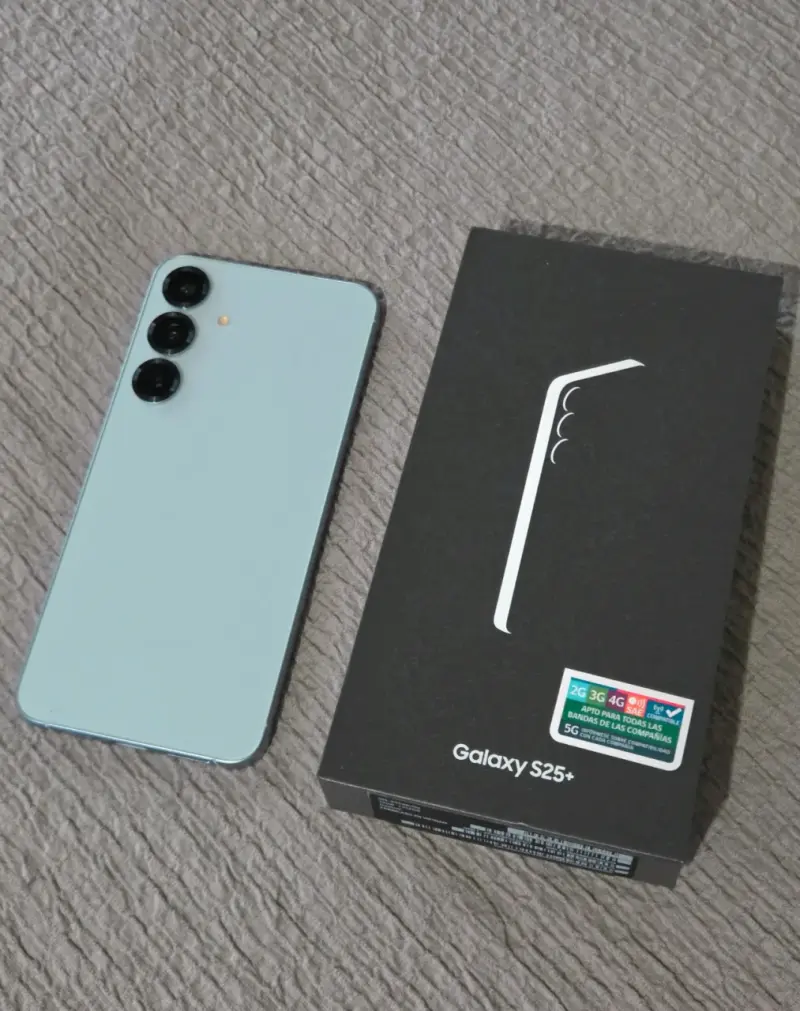 Smartphone Samsung Galaxy S25+ 512GBcon caja - 1