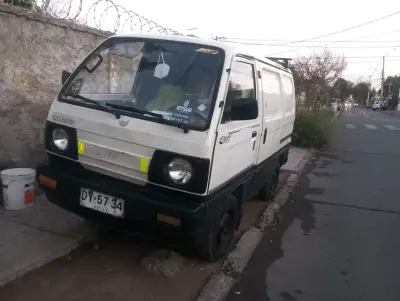 Camioneta Suzuki Carry usada en buen estado - miniatura 1
