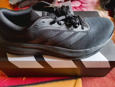Zapatillas running negras Adidas para hombre - miniatura 3