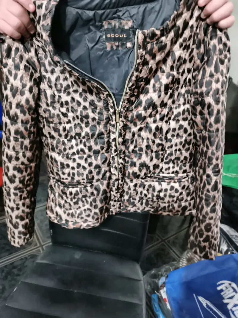 Chaqueta de mujer estampado leopardo About - 1