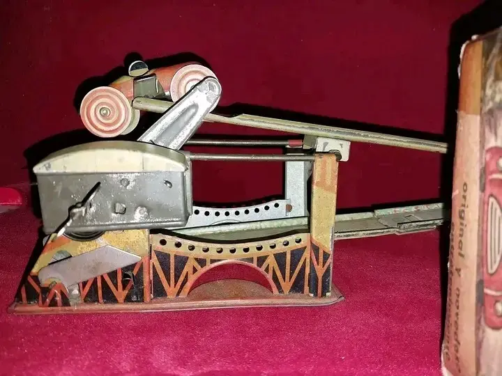Juguete vintage Auto Acrobata de metal - 2