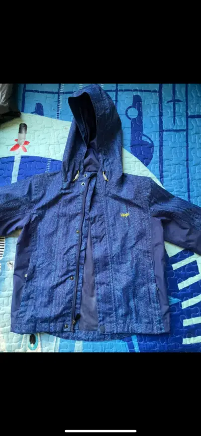 Chaqueta impermeable azul con capucha Lippi - miniatura 2