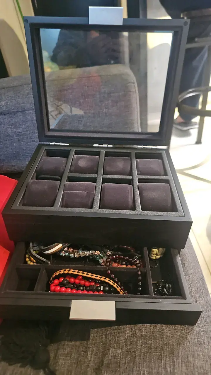 Organizador / caja exhibidora para relojes