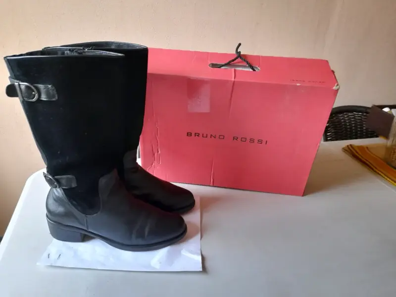 Botas de cuero negro Bruno Rossi