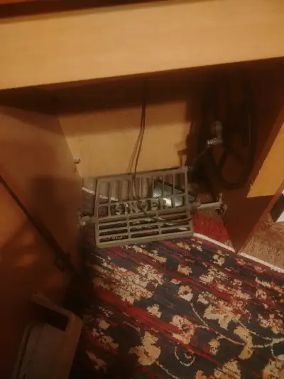 Máquina de Coser Singer 268 con Mueble - miniatura 6