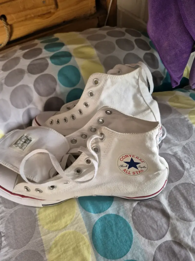 Zapatillas Converse All Star blancas en buen estado - 4