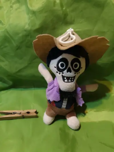 Peluche Esqueleto de Héctor película coco Disney - miniatura 1