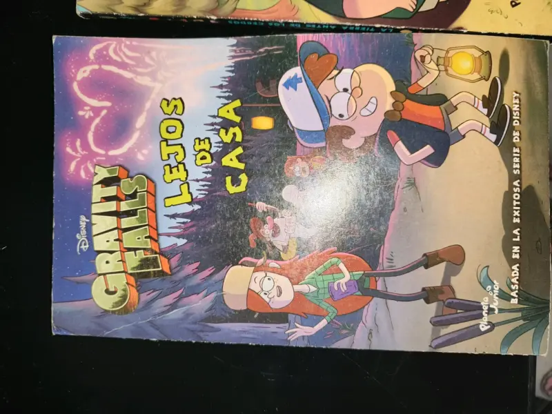 Libro Gravity Falls Lejos de Casa Disney