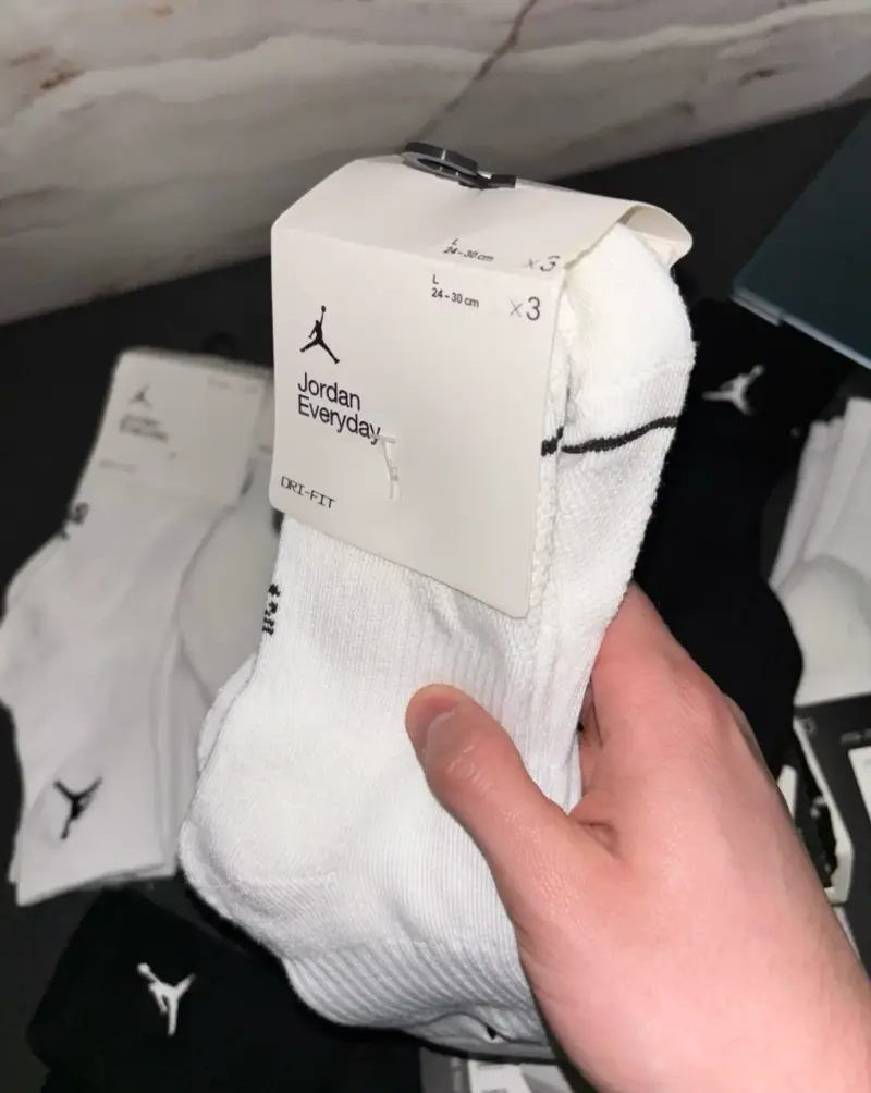 Calcetines Jordan Everyday blancos y negros - 2