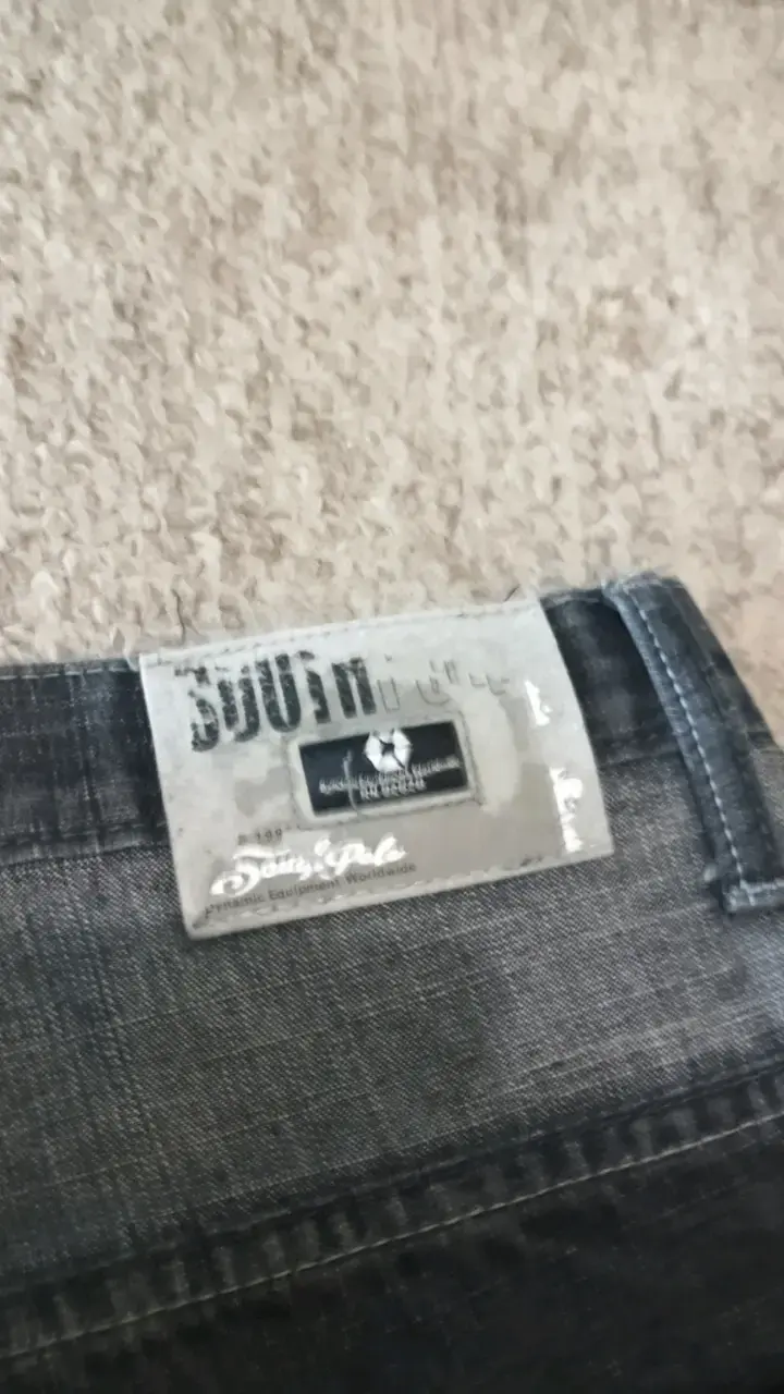 Shorts southpole baggys black tag talla 38 - 3
