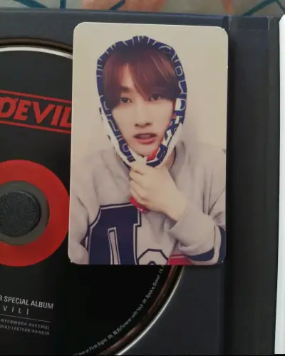 Álbum especial Super Junior Devil - miniatura 3