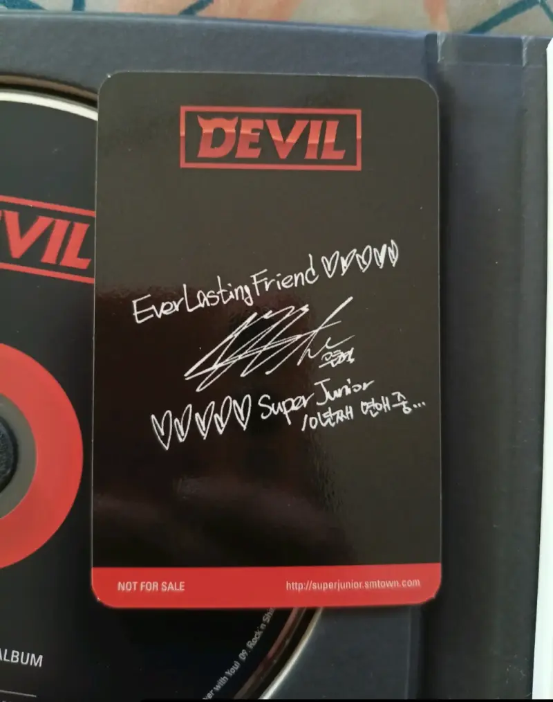 Álbum especial Super Junior Devil - 4
