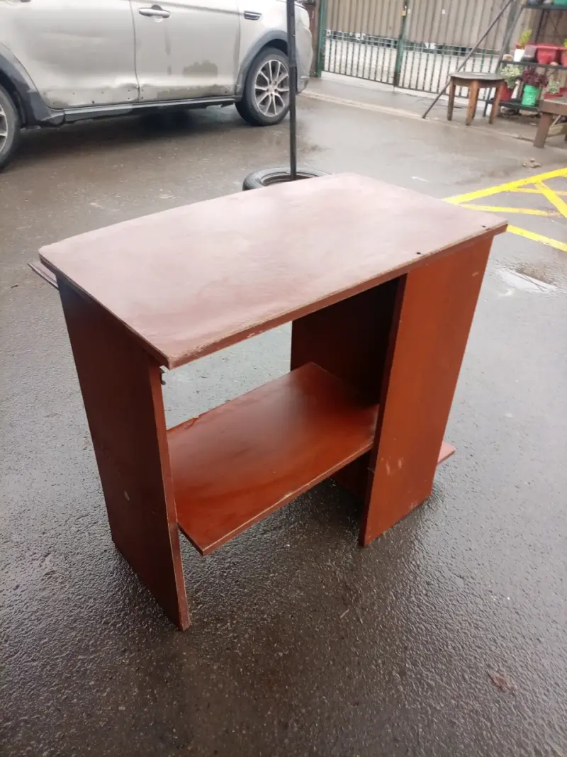 Escritorio de madera para computador - 4